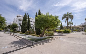 Property slide 45