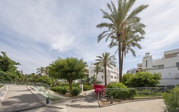 Property slide 47