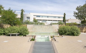 Property slide 51