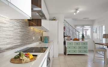 Property slide 48