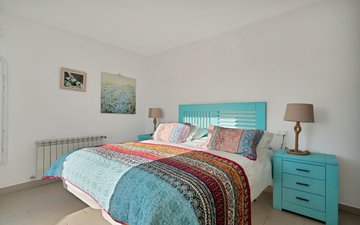 Property slide 52