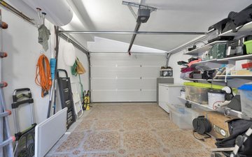 Property slide 72