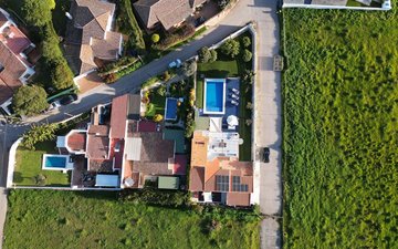Property slide 74