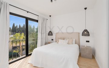 Property slide 15