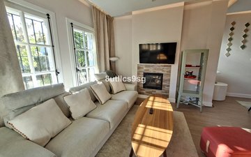 Property slide 10