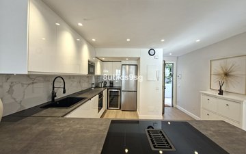 Property slide 20