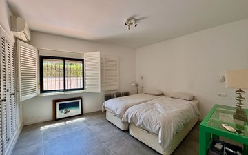 Property slide 12