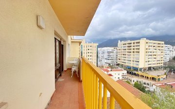 Property slide 18