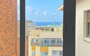 Property slide 21
