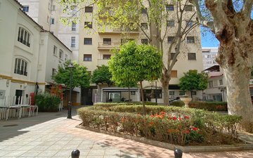Property slide 31