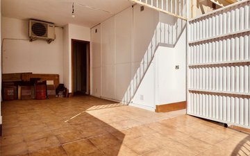 Property slide 14