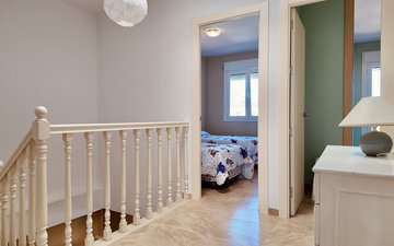 Property slide 31