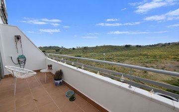 Property slide 22