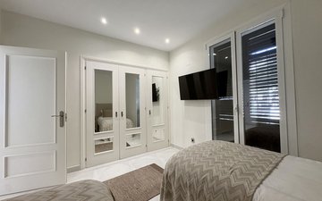 Property slide 21