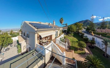 Property slide 43
