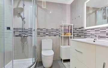 Property slide 15