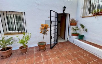 Property slide 23