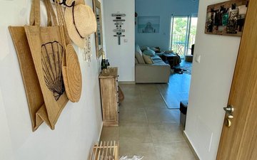 Property slide 24