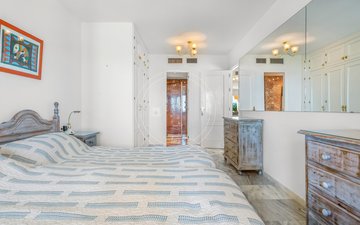 Property slide 16