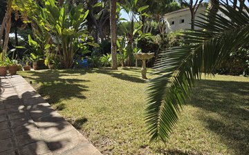 Property slide 21