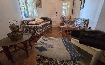 Property slide 22
