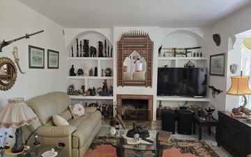 Property slide 28