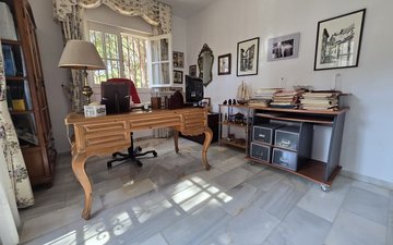 Property slide 33