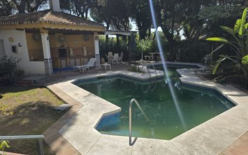 Property slide 39