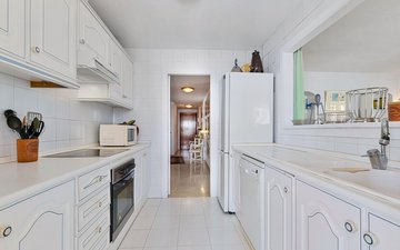 Property slide 10