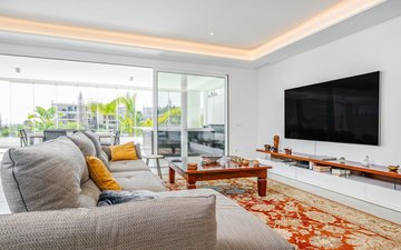 Property slide 35