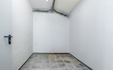 Property slide 36