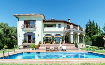 Property slide 37