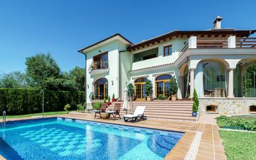 Property slide 4