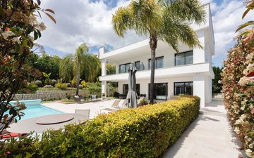Property slide 42