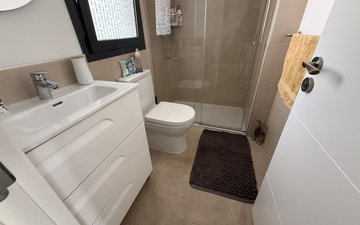 Property slide 20