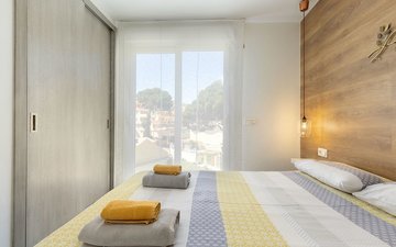 Property slide 10