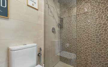 Property slide 20