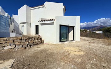 Property slide 21