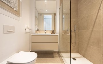 Property slide 16