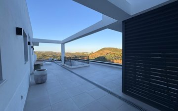 Property slide 33