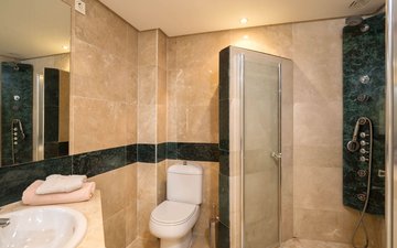 Property slide 10