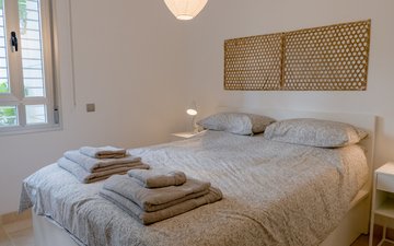 Property slide 16
