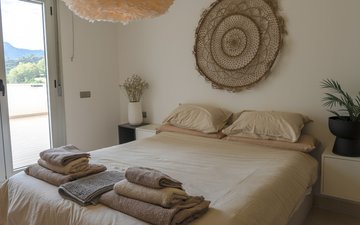 Property slide 43