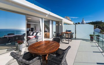 Property slide 21