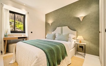 Property slide 42