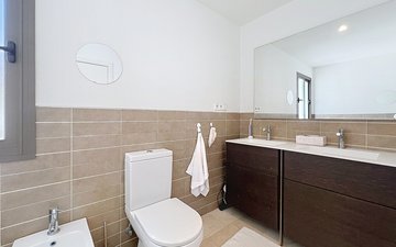 Property slide 24