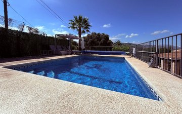 Property slide 50