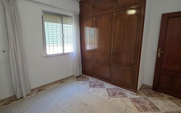 Property slide 22