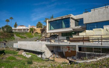 Property slide 39