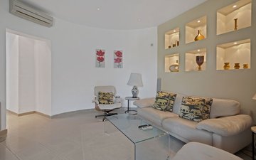 Property slide 46